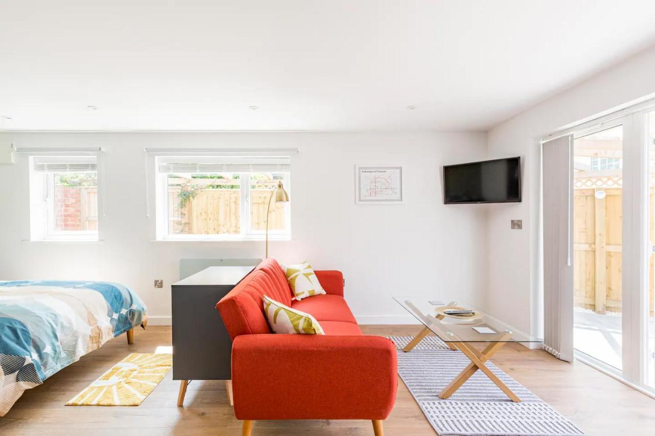 Charming Chester Studio With Private Garden & Free Parking מראה חיצוני תמונה