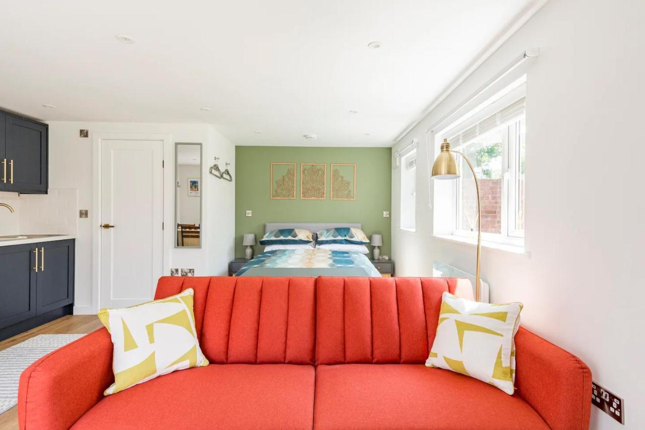 Charming Chester Studio With Private Garden & Free Parking מראה חיצוני תמונה