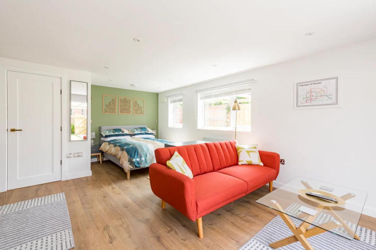 Charming Chester Studio With Private Garden & Free Parking מראה חיצוני תמונה
